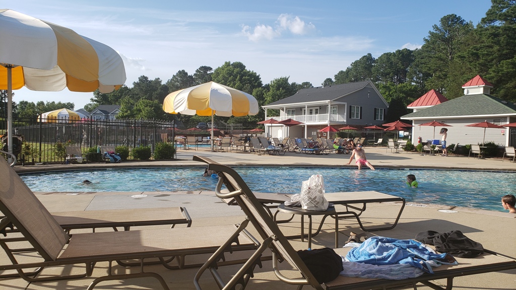 Holly Glen Pool 6/6/2020